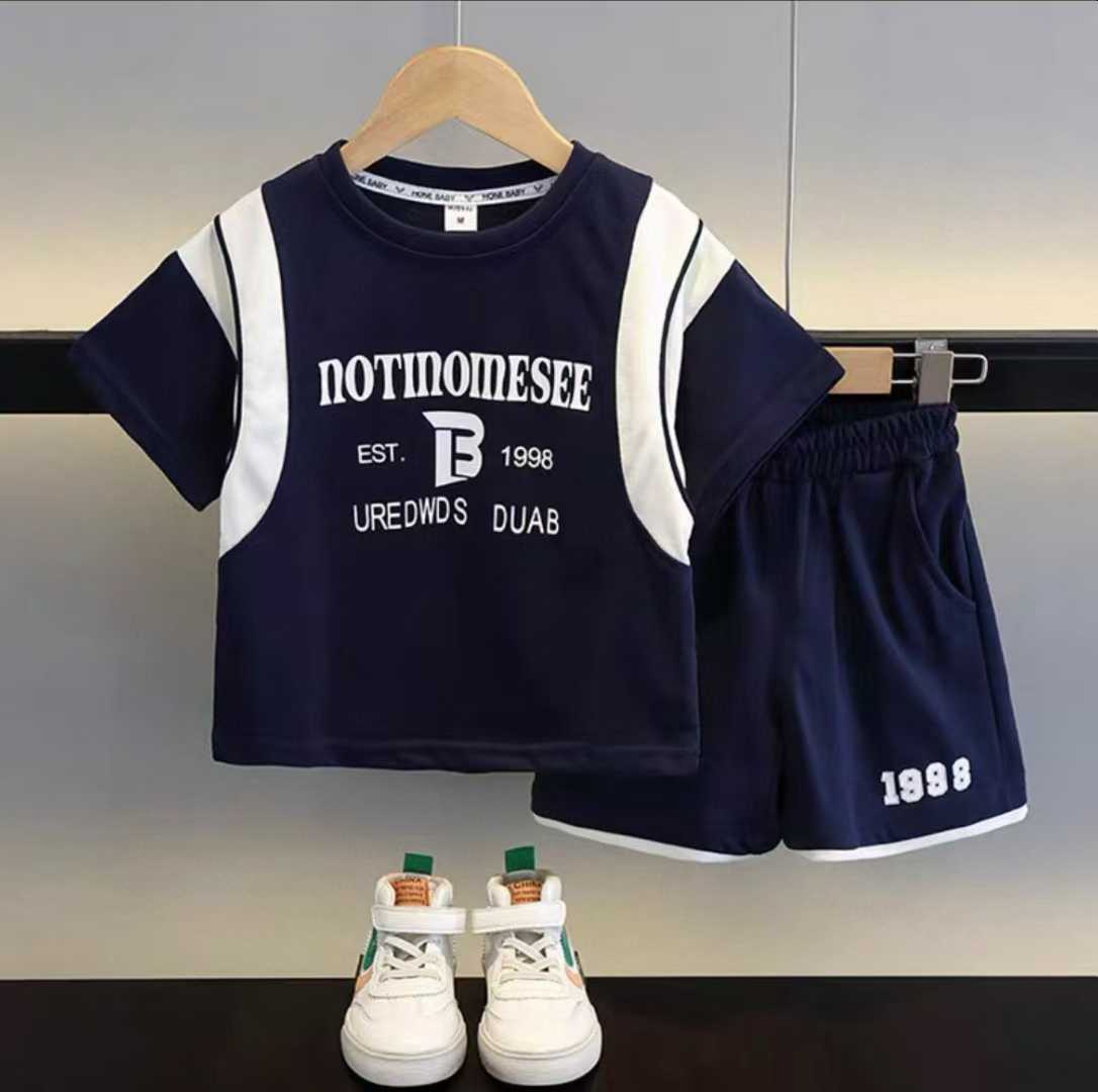 Boys' fashion set, short-sleeve top and shorts--B
