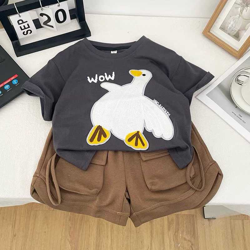 Boys' fashion set, short-sleeve top and shorts--Duck