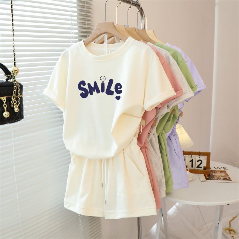Girls' fashion set, short-sleeve top and shorts--smile